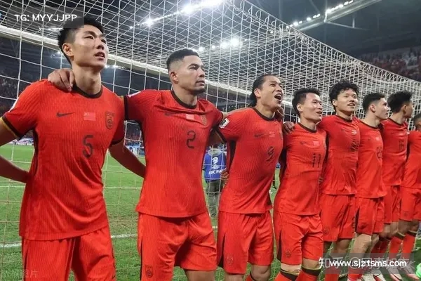 生死战球票炒至万元!国足 VS 澳大利亚点燃杭城激情 生死战球票炒至万元!国足 VS 澳大利亚点燃杭城激情